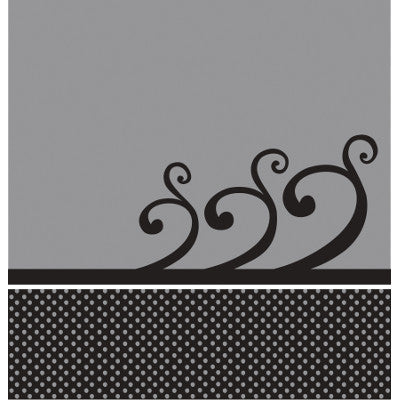 Chic Wedding Cake Tablecover