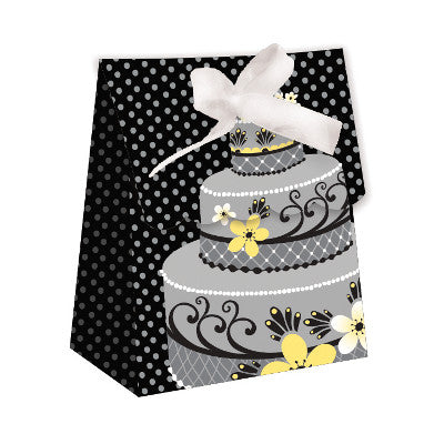 Chic Wedding Cake Favor Bags with Ribbon